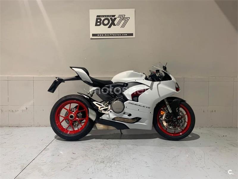 Panigale V2