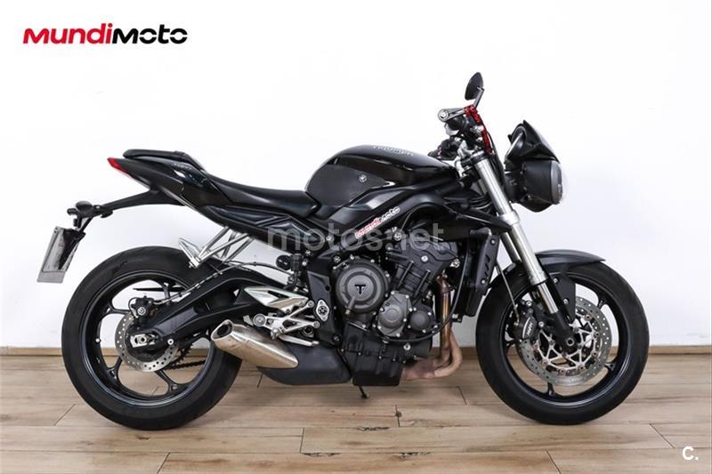 TRIUMPH STREET TRIPLE 660