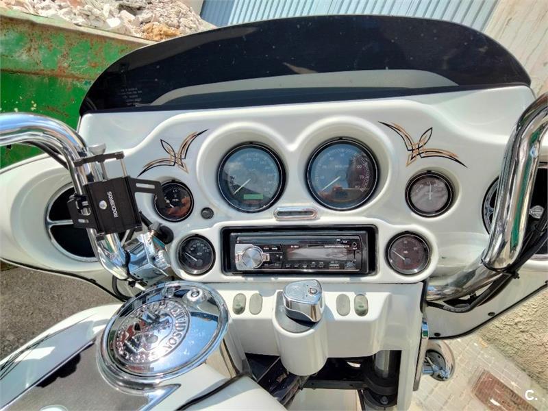 HARLEY DAVIDSON Touring Electra Glide Classic