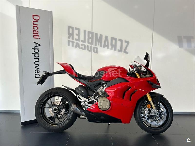 DUCATI Panigale V4 S