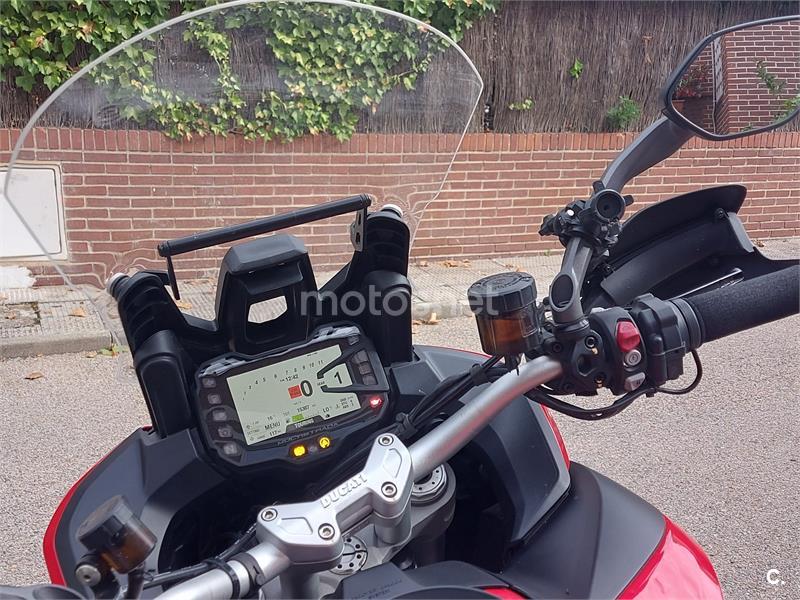 DUCATI Multistrada V2 S