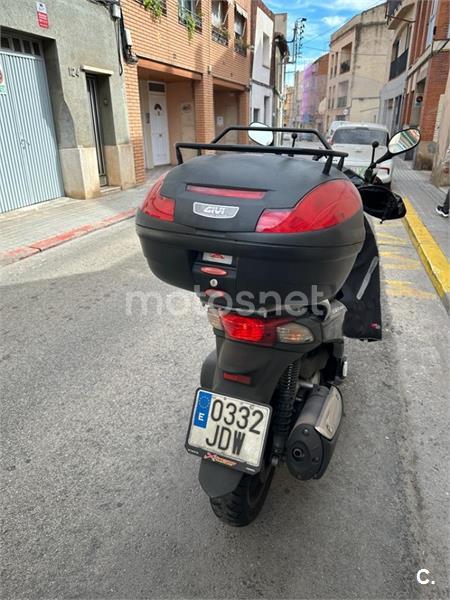 Honda Scoopy Sh300i Abs Top Box 2015 2800 € En Barcelona