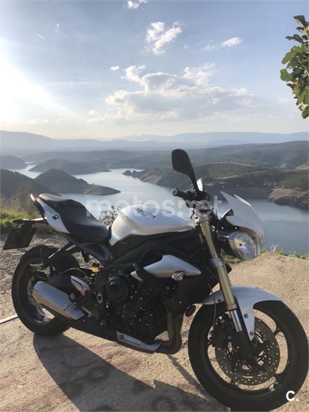 TRIUMPH Street Triple 95 CV ABS