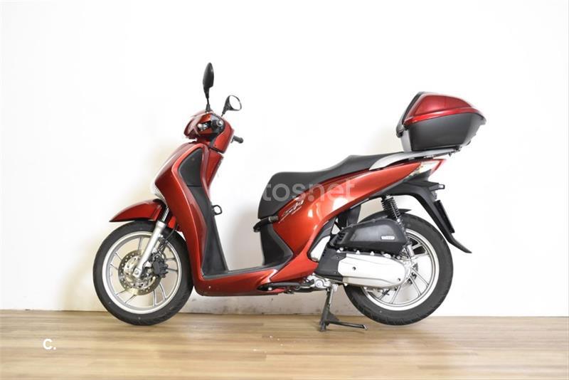 HONDA SCOOPY SH125i ABS