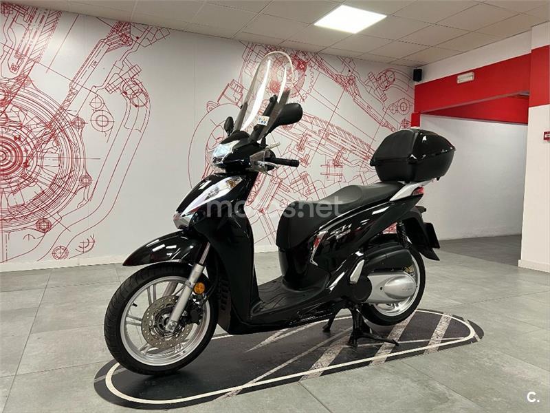 Honda SH 300 I ABS usata disponibile a ME