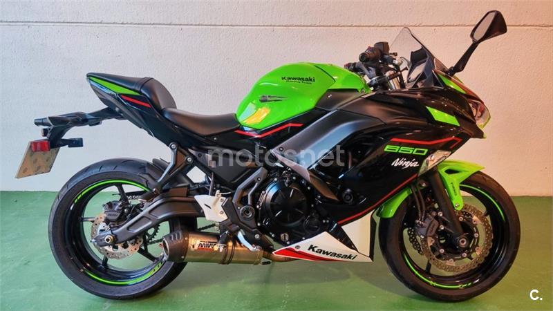 KAWASAKI Ninja 650