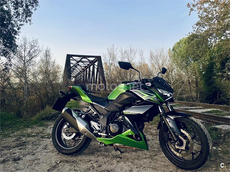 KAWASAKI Z 300 ABS