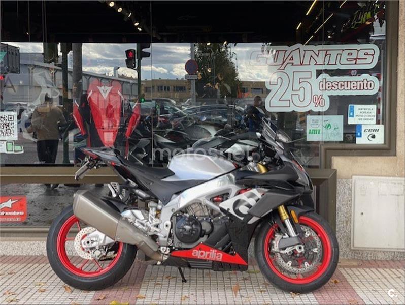 APRILIA RSV4 RR