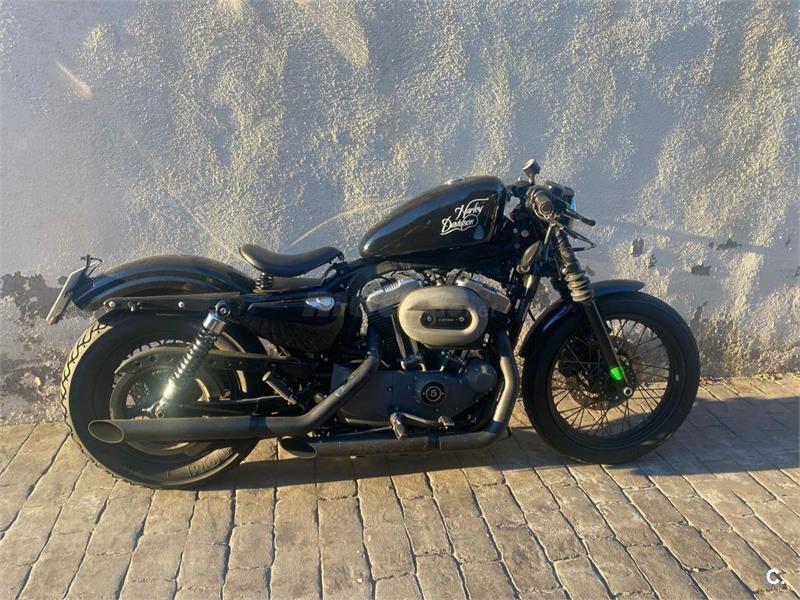 HARLEY DAVIDSON Sportster Nightster