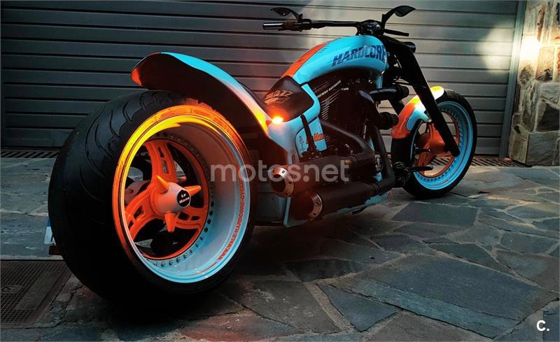 HARLEY DAVIDSON VRSC V-Rod