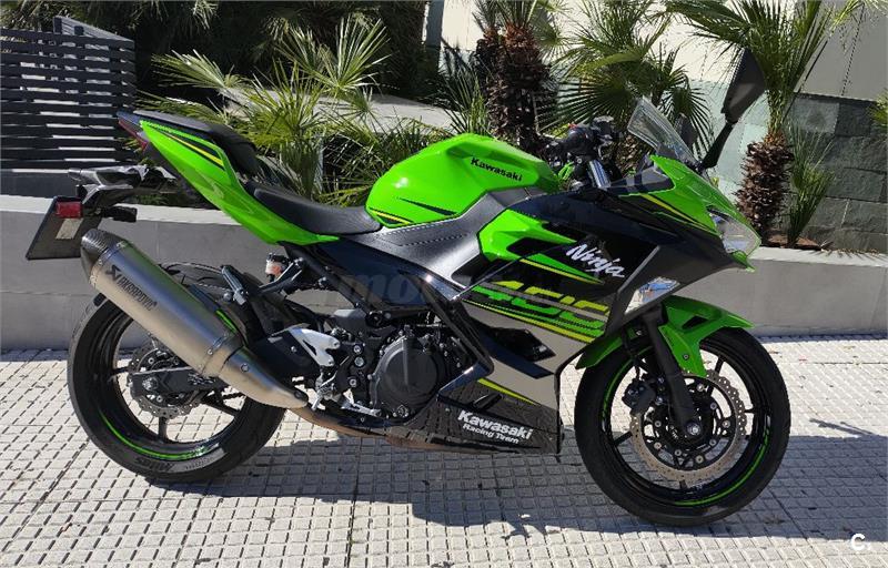 KAWASAKI Ninja 400