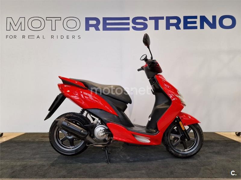 Moto Jog RR de segunda mano por 1.200 EUR en Granada en WALLAPOP