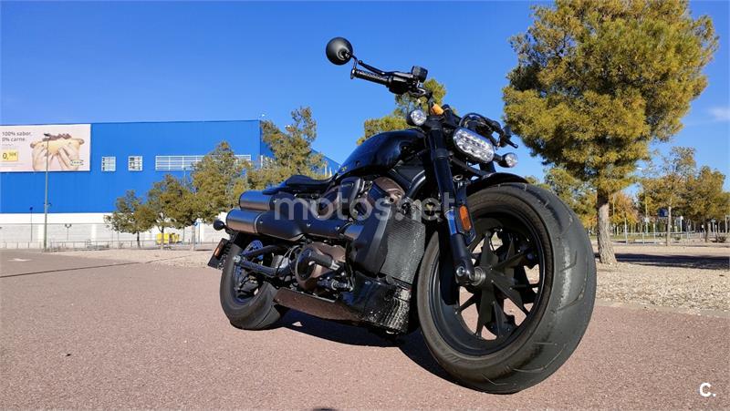 HARLEY DAVIDSON Sportster S