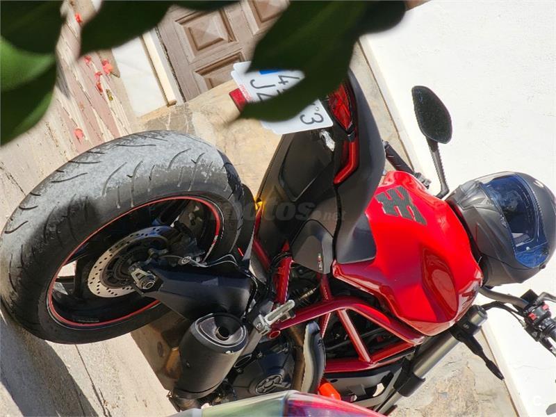 DUCATI Monster 797