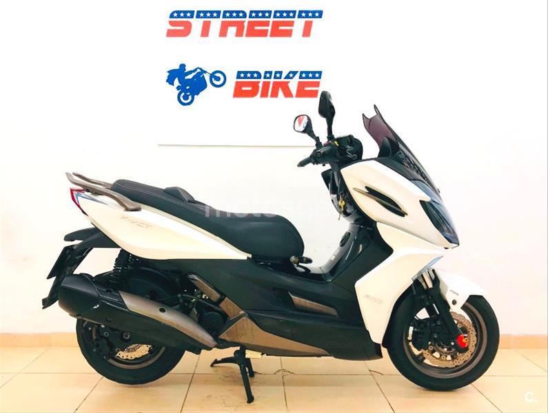 KYMCO K-XCT 300i ABS