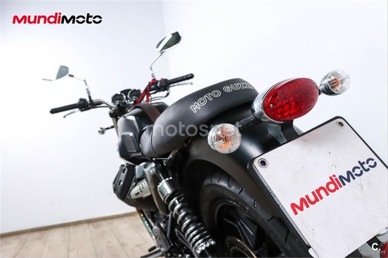 MOTO GUZZI V7 II Special