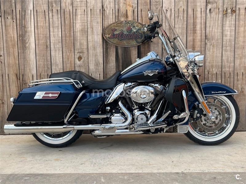 HARLEY DAVIDSON ROAD KING