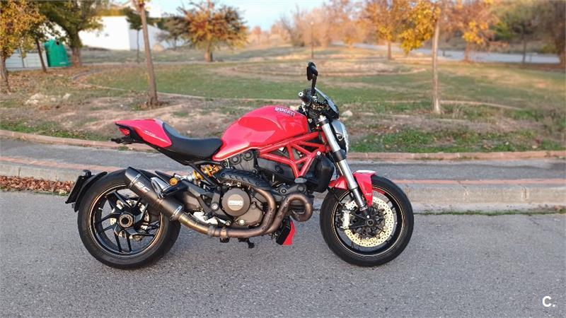 DUCATI MONSTER 1200