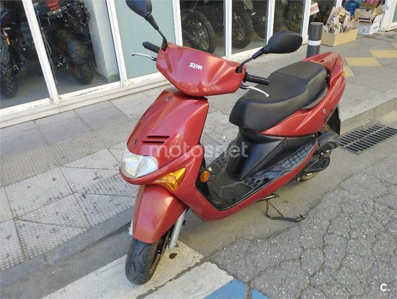 Moto Jog RR de segunda mano por 1.200 EUR en Granada en WALLAPOP