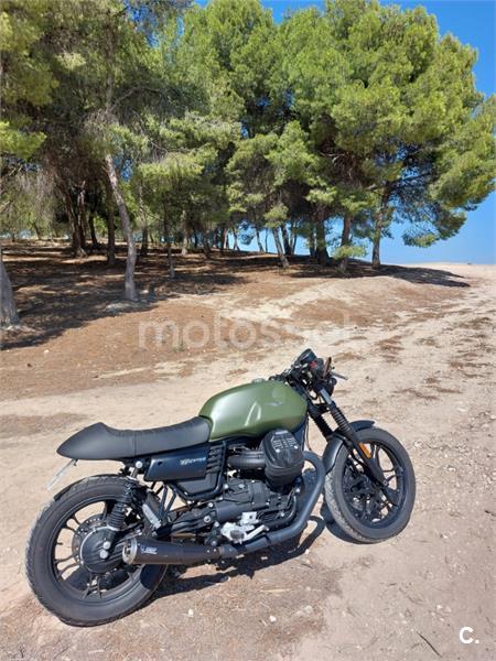 MOTO GUZZI V7 III