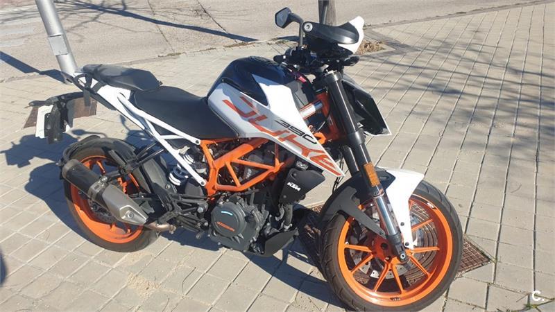 KTM 390 Duke