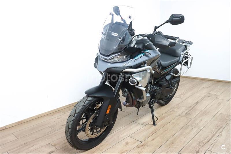 CFMOTO 800 MT Sport