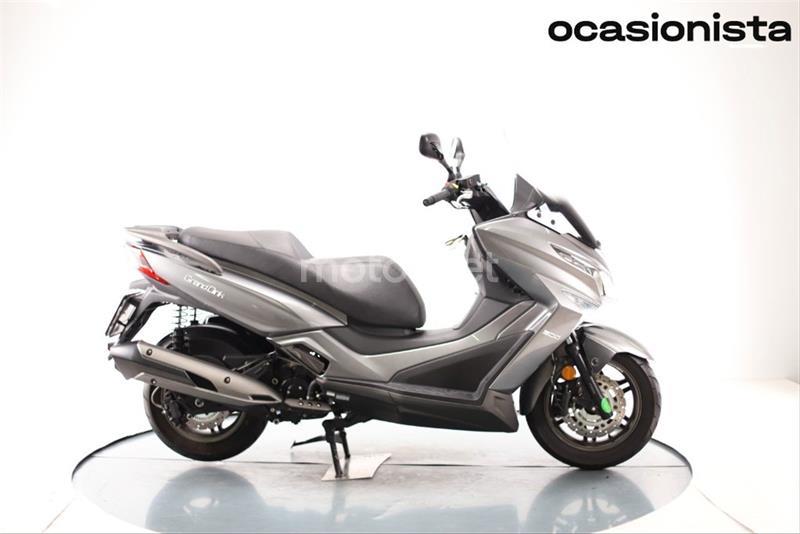 KYMCO Grand Dink 300