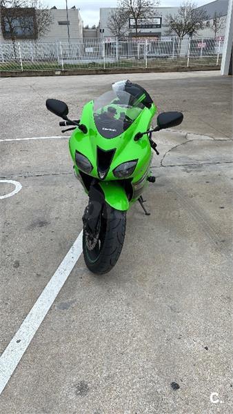 KAWASAKI ZX 6R