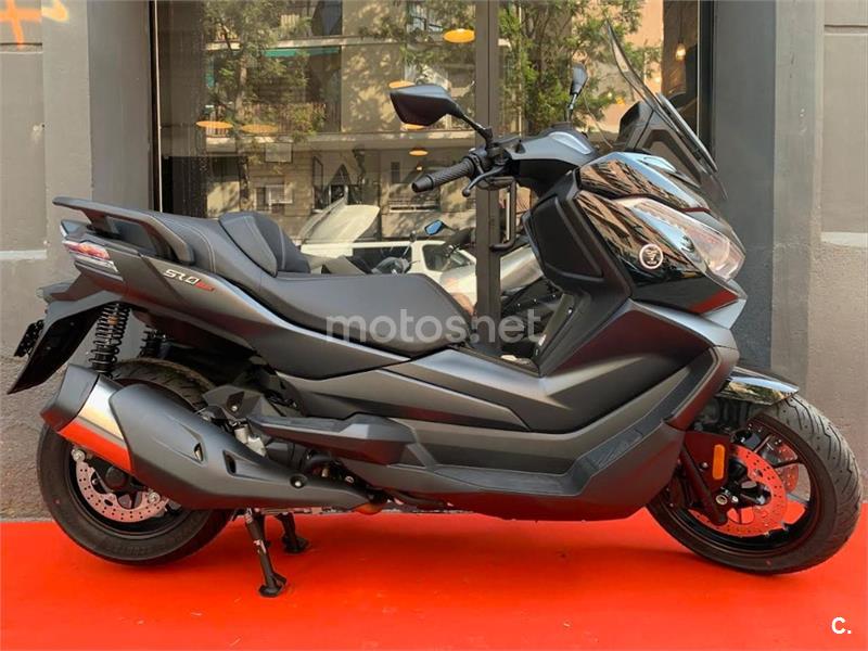 Comprar moto VOGE 525 DSX (2024) en Pamplona y San Sebastián