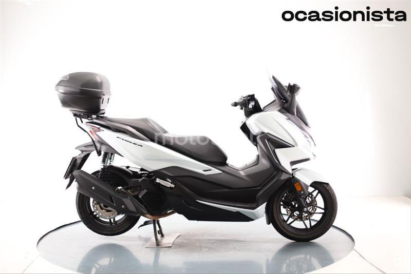 Scooter Ocasión ¡ Oferta Honda Forza 125 2019 Seminueva en Barcelona !