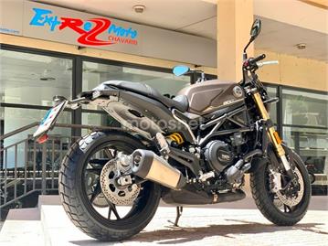 Benelli Leoncino 800 2024