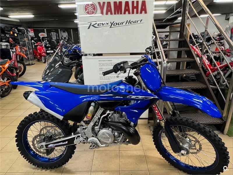 YAMAHA YZ250