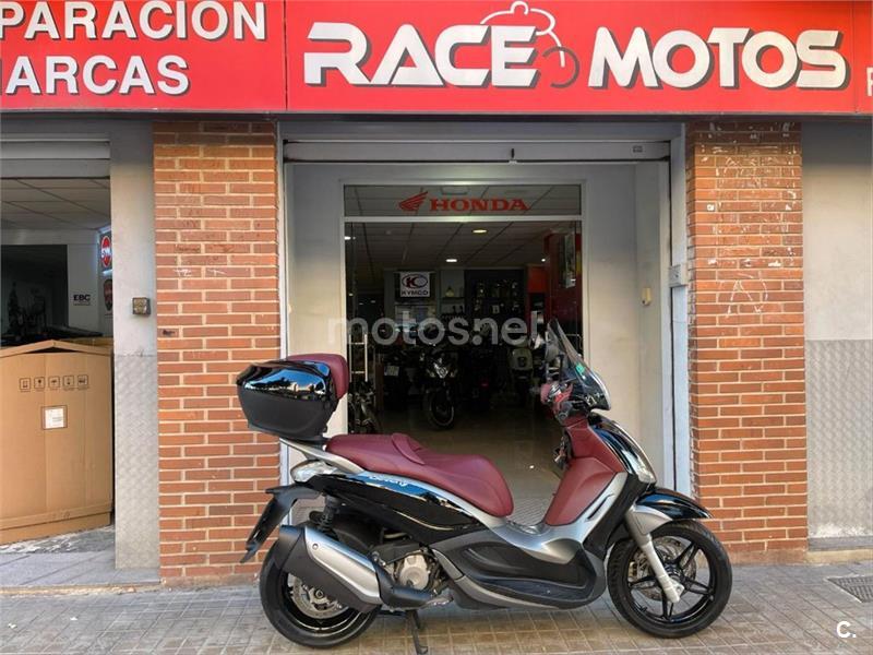 Piaggio Beverly 350 Sport Touring ie abs - MotoFox