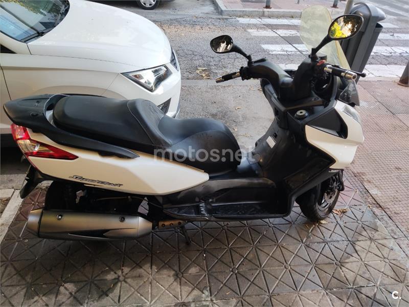 Moto Ocasión Kymco Superdink 300 - Portal Motos Ocasión Canariasenmoto