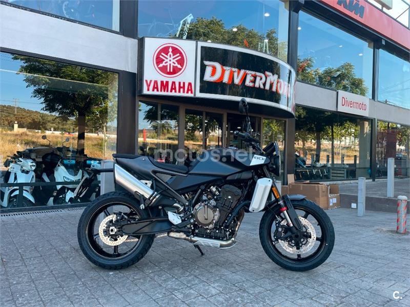 Naked Husqvarna Svartpilen En C Ceres Motos Net