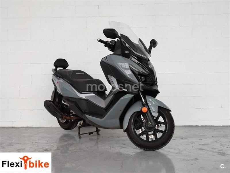 Scooter Sym Cruisym 125 Abs Cruisym 125 Alpha Scooter 125cc SYM