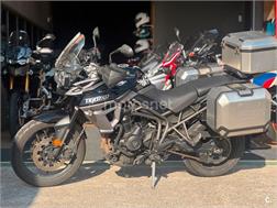 TRIUMPH TIGER 800 XR