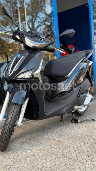 scooter-125cc-piaggio-125-abs-2025-2-649-en-bizkaia-motos