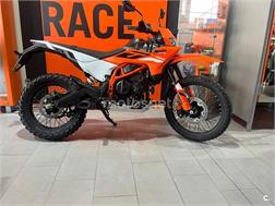 KTM 390 Enduro R Versión 2025