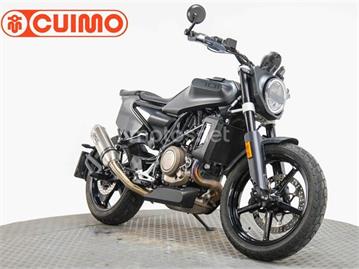 HUSQVARNA Svartpilen 701 Versión 2019 - 2023