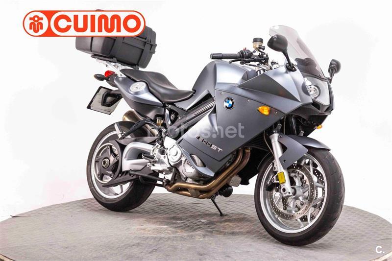 BMW F 800 ST Versión 2011 - 2013