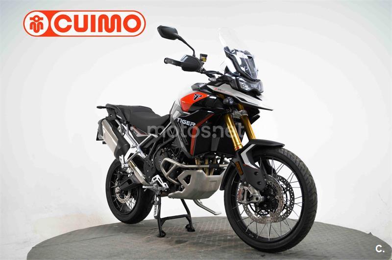 Triumph Tiger 900
