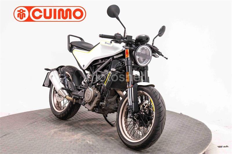 HUSQVARNA VITPILEN 401 Versión 2024