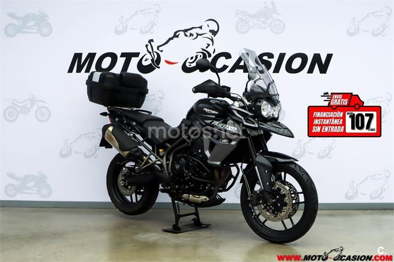 TRIUMPH TIGER 800 XR