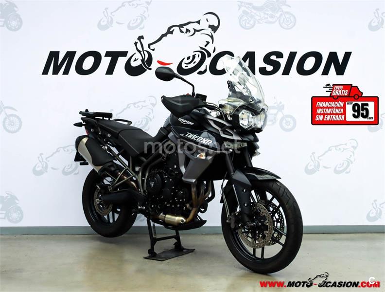 TRIUMPH TIGER 800 XR