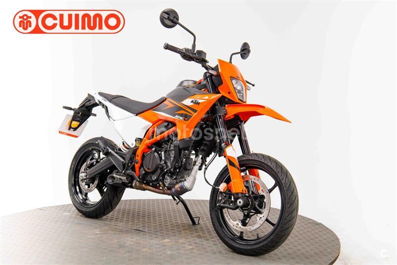 KTM 125 SMC R Versión 2025