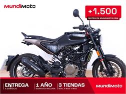 HUSQVARNA SVARTPILEN 401 Versión 2017 - 2023