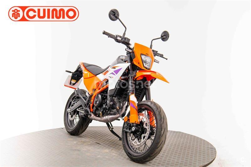 KTM 390 SMC R
