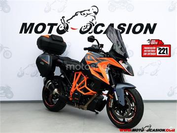KTM 1290 Super Duke GT Versión 2021 - 2025