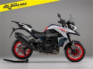 BENELLI TRK 902 Stradale Versión 2026